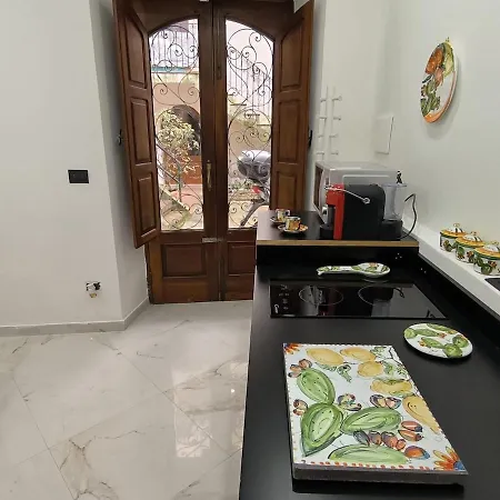 Medusa House * Taormina